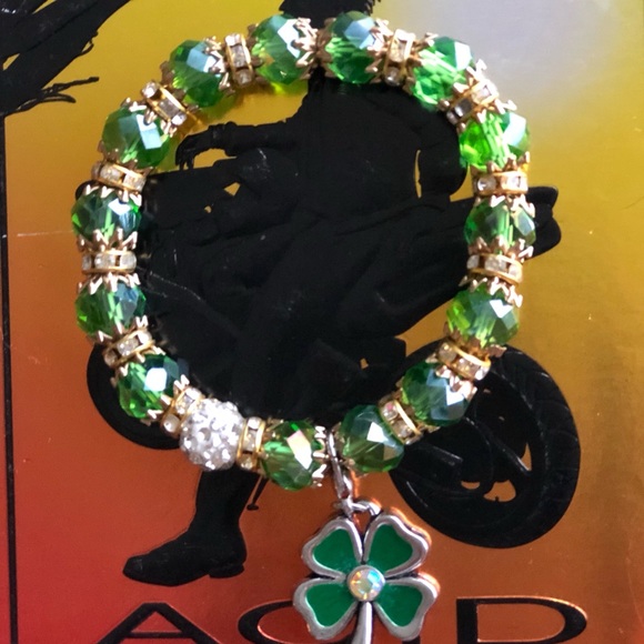 Single charm bracelet - Picture 6 of 8